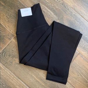 Black high rise legging